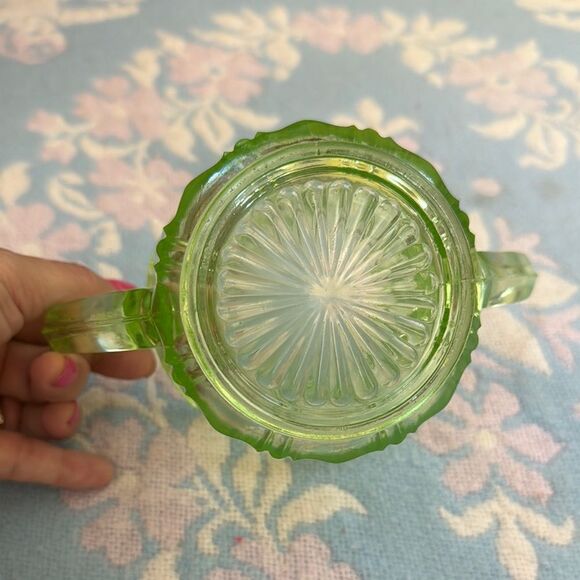 Depression Era Anchor Hocking  Green Glass Sugar Bowl 1930’s - Picture 4 of 6